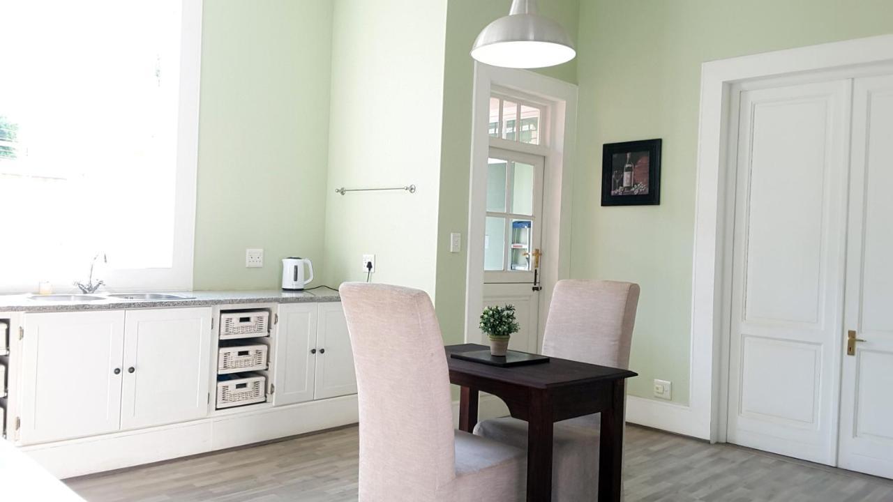 Versailles Pretoria Luaran gambar